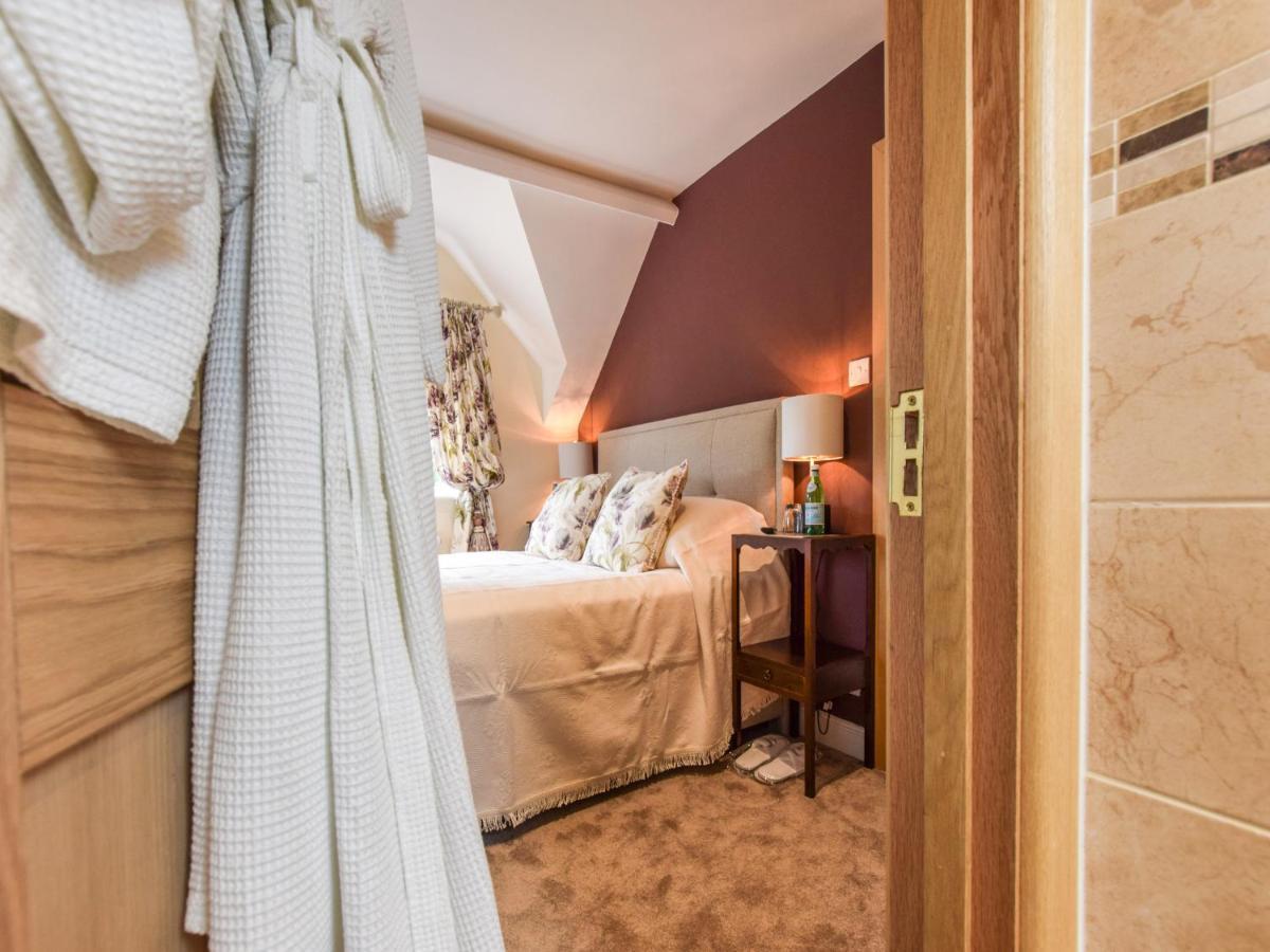 Hyde Tyning Cottage Minchinhampton Esterno foto
